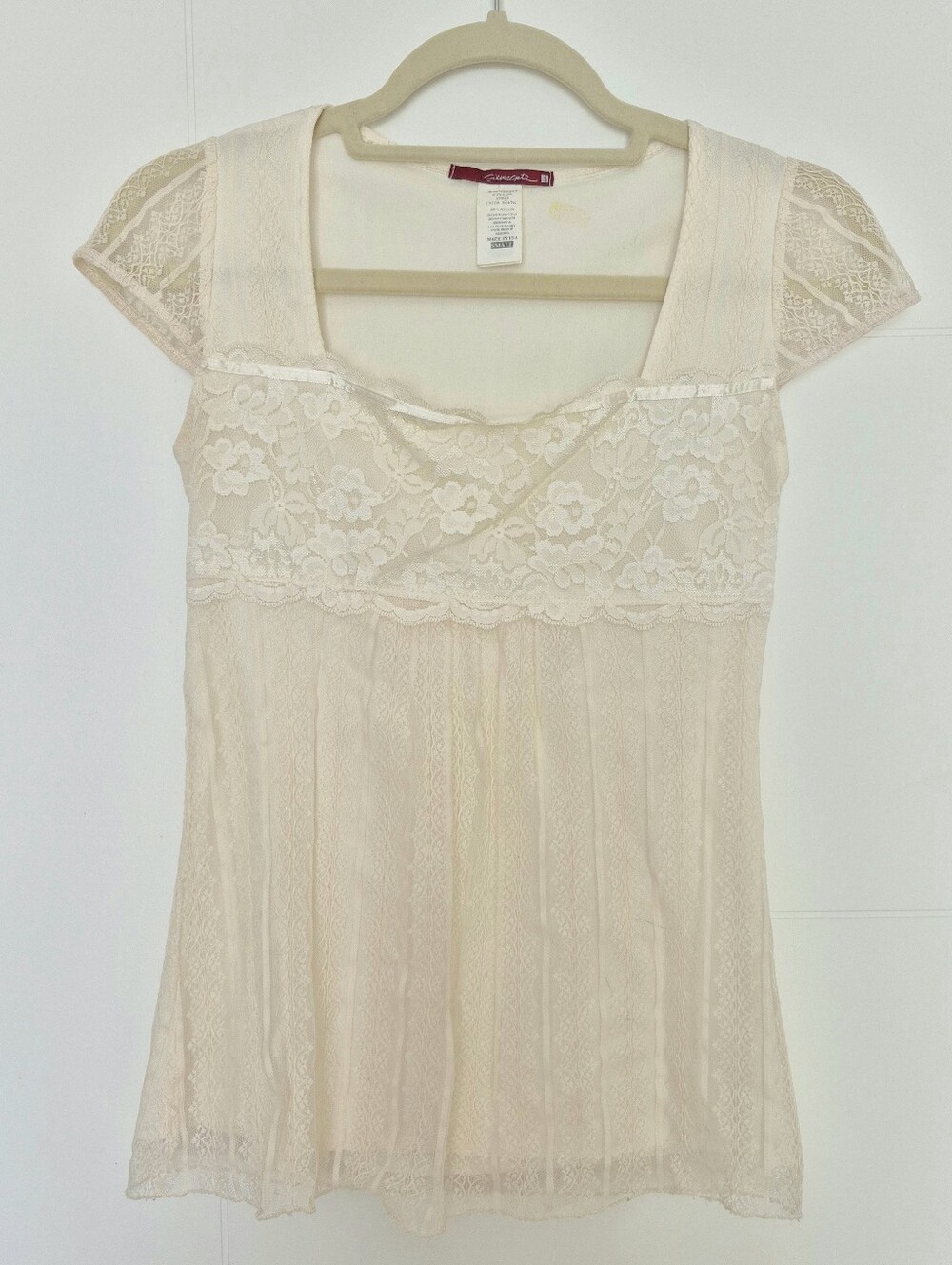 Cream Lace Cap Sleeve Blouse